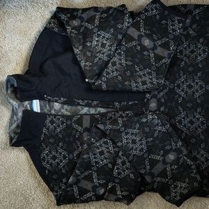Columbia Aztec print halfzip
